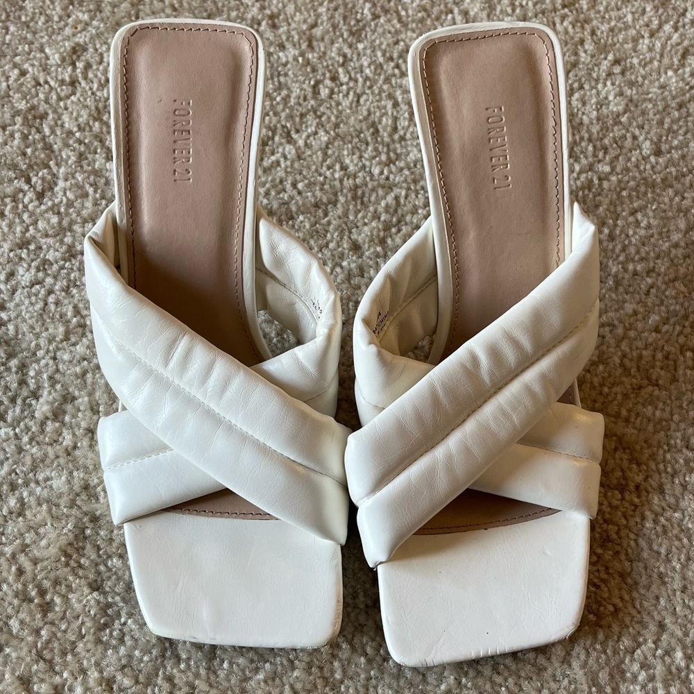 Forever 21 Women's Cream Heeled Sandals